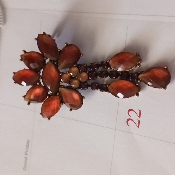 Amber Bronze Tone Flower Brooch - Picture 3 of 5